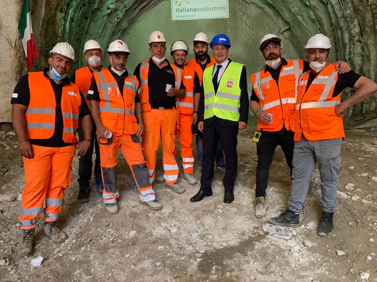 COLLEGNO - La fermata metro Certosa è sempre più realtà: finito il primo tratto del tunnel FOTO