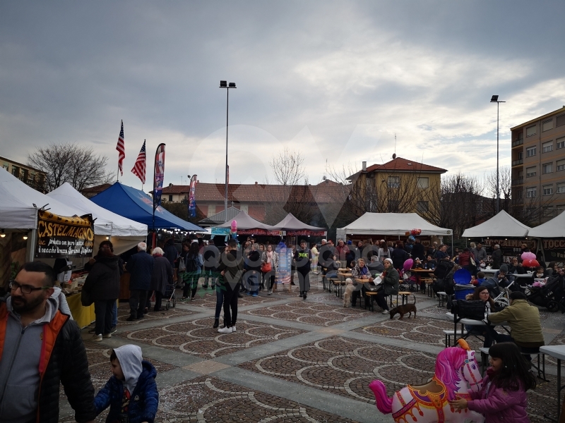 VENARIA - Lo Street Food della «Associazione italiana cuochi itineranti» torna in estate