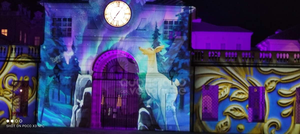 VENARIA - Luci accese, cori gospel, bambini dell'IC 1 protagonisti: via al Natale di «Immaginaria» - FOTO E VIDEO
