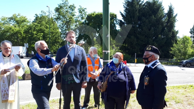 VENARIA - La bandiera dei marinai torna a sventolare nel cielo della Reale - FOTO