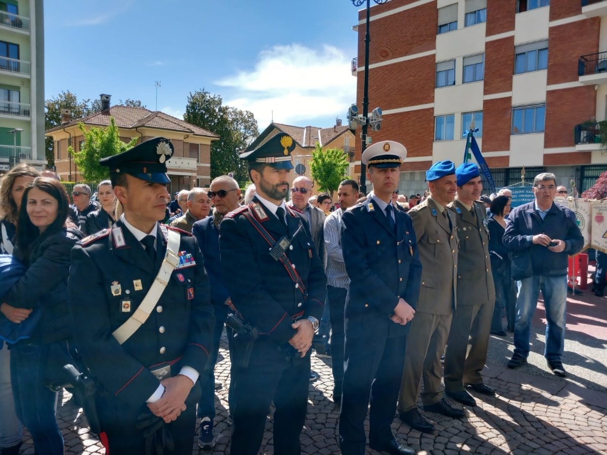 VENARIA - 25 APRILE: Bambini protagonisti alle celebrazioni per la Liberazione - FOTO