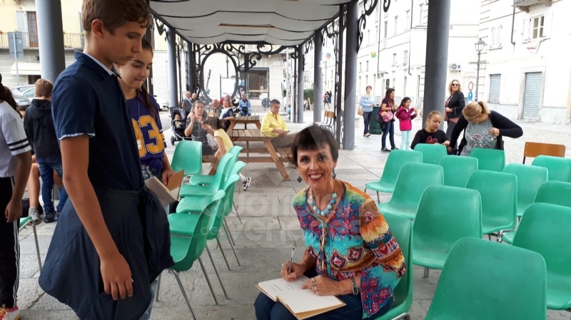 VENARIA - Libr@ria: va alla 3D della Don Milani il «Torneo di Lettura»