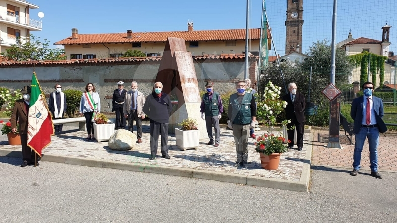 25 APRILE - Ogni città ha celebrato la Festa di Liberazione - FOTO E VIDEO