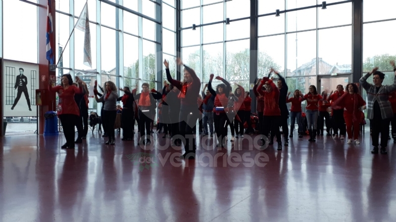 VENARIA-DRUENTO - Violenza sulle donne: flash mob e dibattiti per mantenere alta l'attenzione