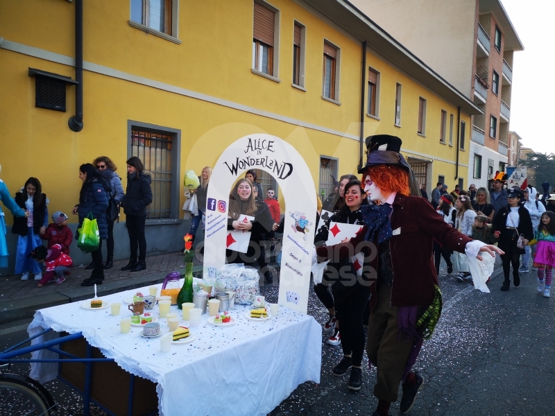 CASELLE - Grande festa in città per il «Carnevale Casellese» - FOTO