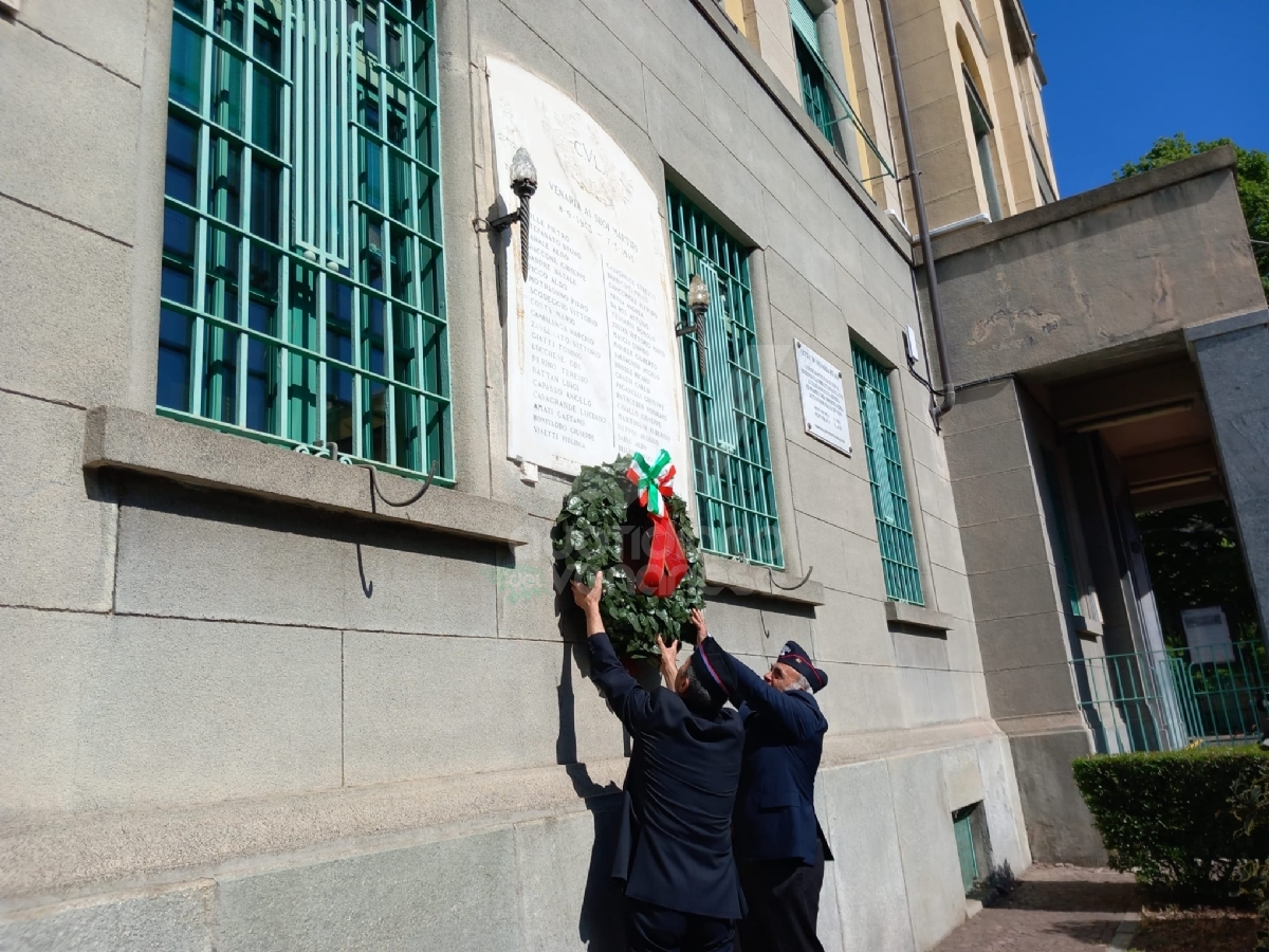 VENARIA - 25 APRILE: Bambini protagonisti alle celebrazioni per la Liberazione - FOTO