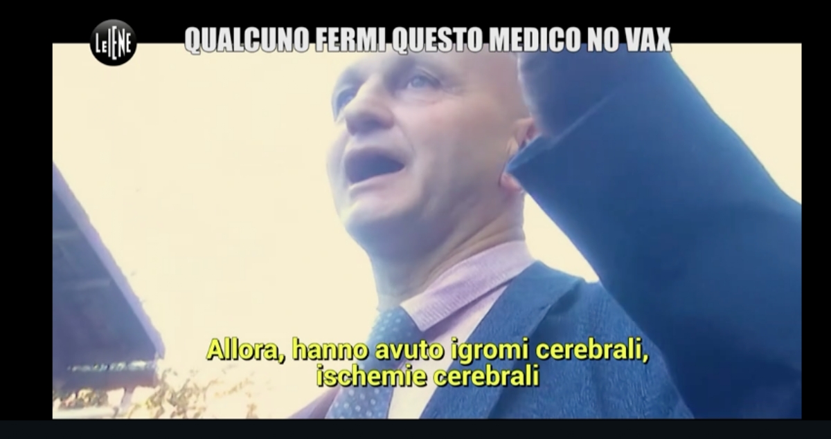 BORGARO - «Le Iene» nello studio del dottor Delicati: «Non mi curo di loro e vado avanti» - FOTO