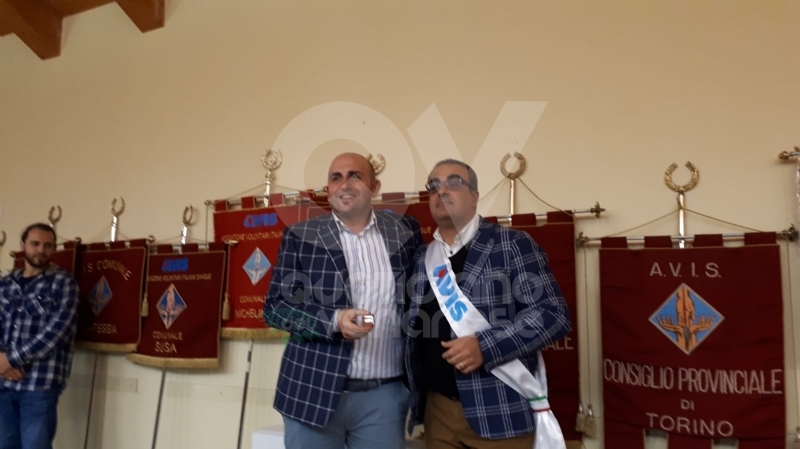 VENARIA - L'Avis dona alla città quasi 4mila euro per l'acquisto di nuovi giochi per i bambini