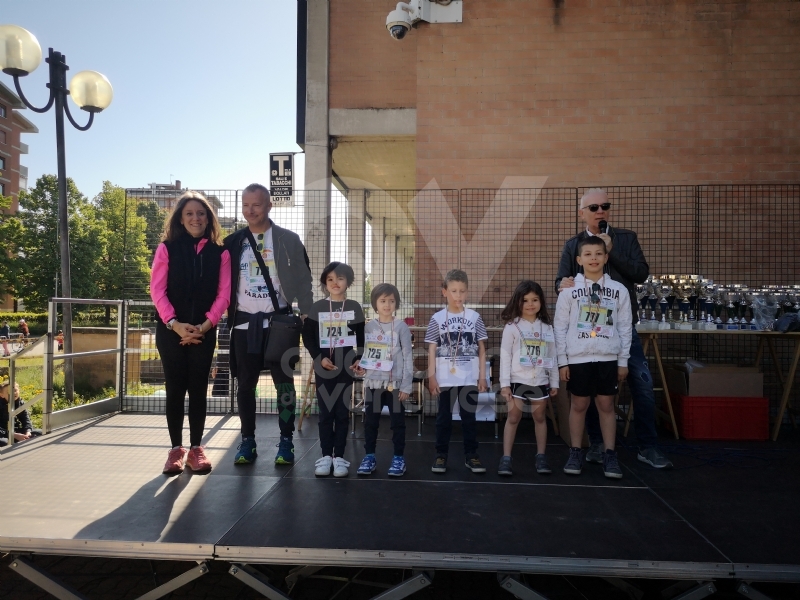 VENARIA - Solito successo per la «StraVenaria»: le foto più belle