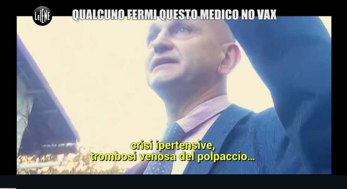 BORGARO - «Le Iene» nello studio del dottor Delicati: «Non mi curo di loro e vado avanti» - FOTO