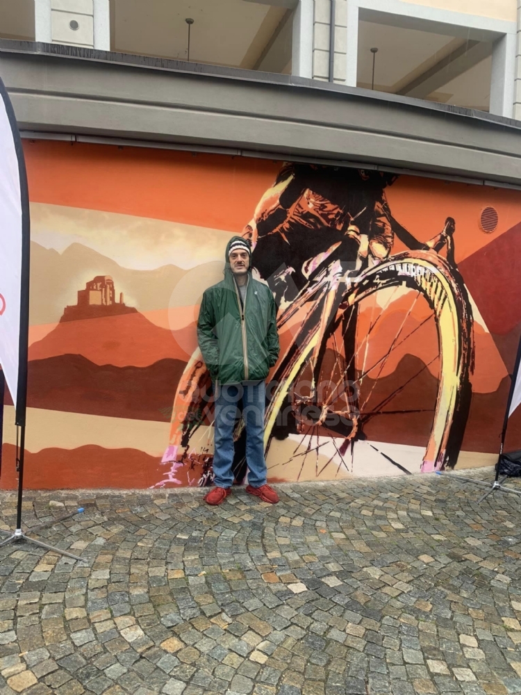 GIRO D'ITALIA A RIVOLI - Vince Denz: per la città una giornata indimenticabile - FOTO E VIDEO
