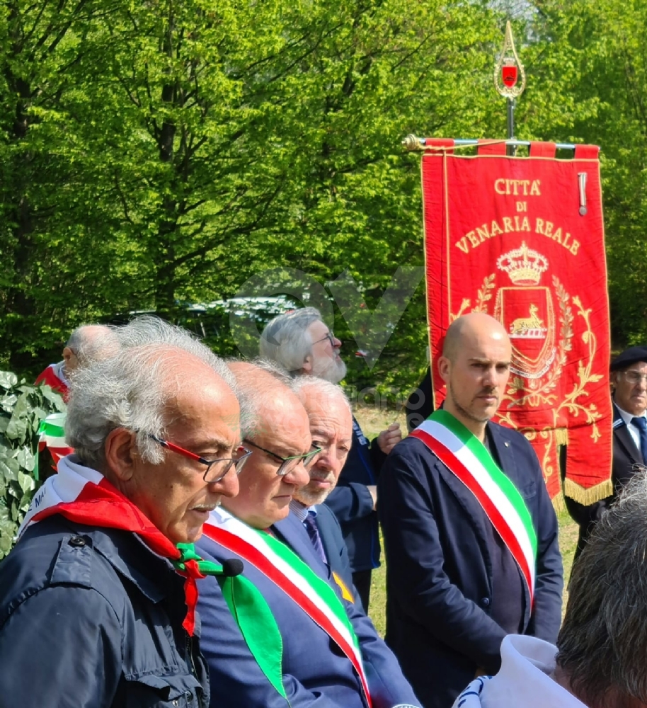 VENARIA - 25 APRILE: Bambini protagonisti alle celebrazioni per la Liberazione - FOTO