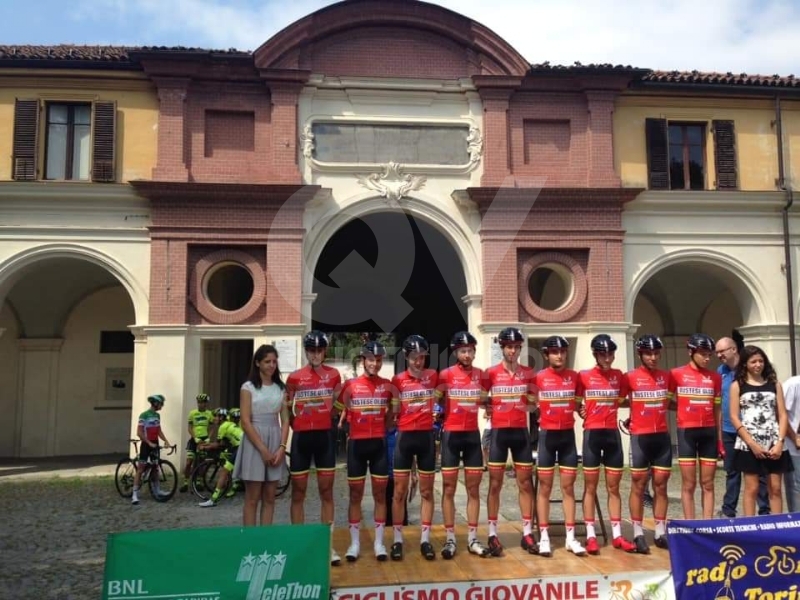 COLLEGNO - Un centinaio di ciclisti per il Gp De Filippis: anche dalla Nuova Zelanda