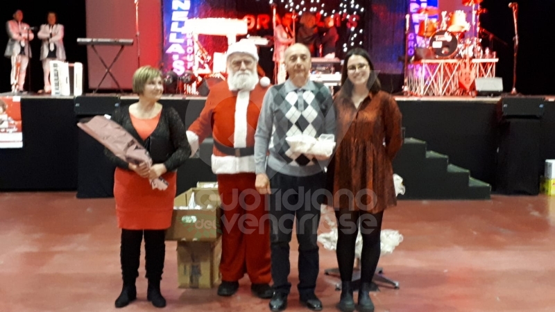VENARIA - La città ha festeggiato le «nozze d'oro» di oltre 60 coppie venariesi