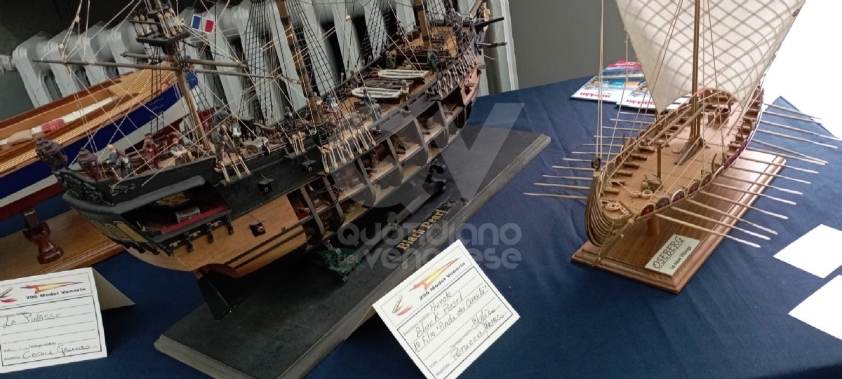 VENARIA - XXIX mostra di modellismo statico: il grande successo dei «296 Model» - FOTO