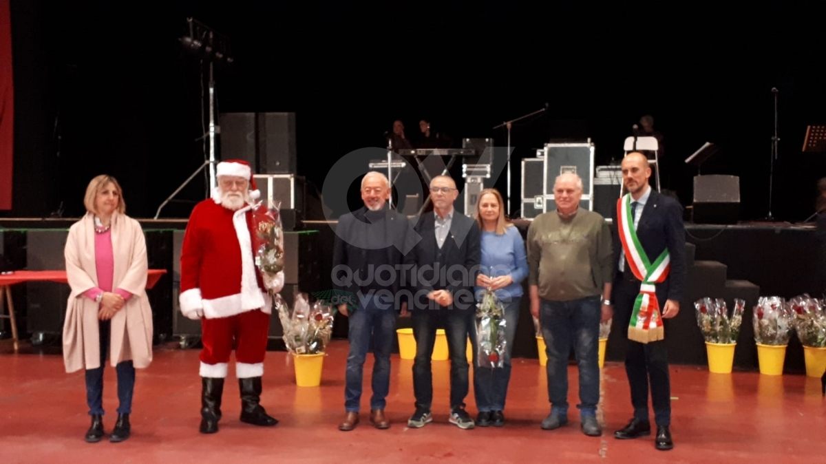 VENARIA - Grande festa al Concordia per le «Nozze d'oro» - FOTO