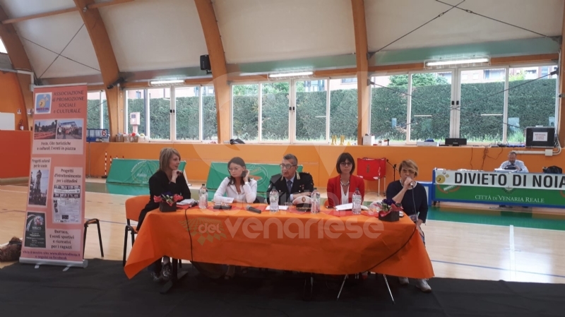 VENARIA - Lucia Annibali alle scuole: «La violenza sulle donne e di genere è un problema culturale»