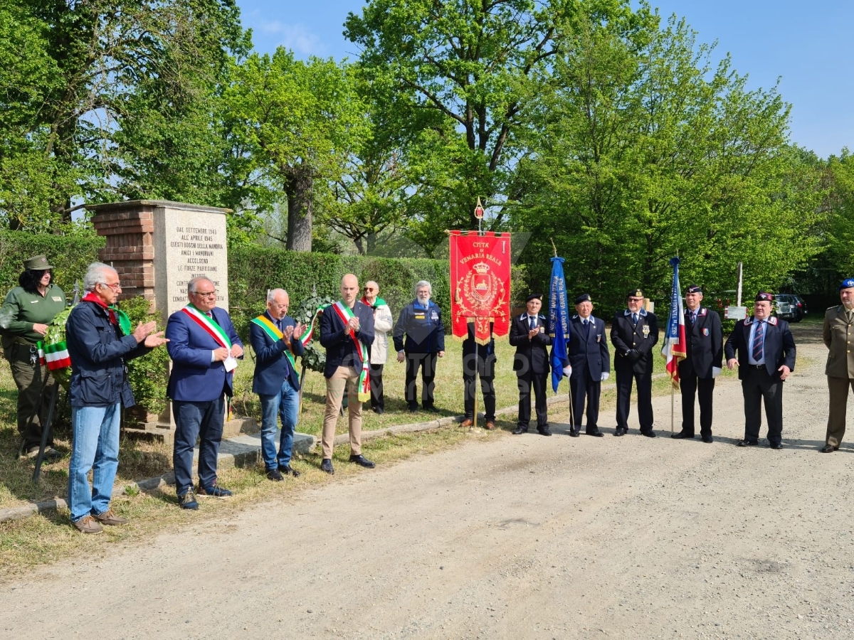 VENARIA - 25 APRILE: Bambini protagonisti alle celebrazioni per la Liberazione - FOTO