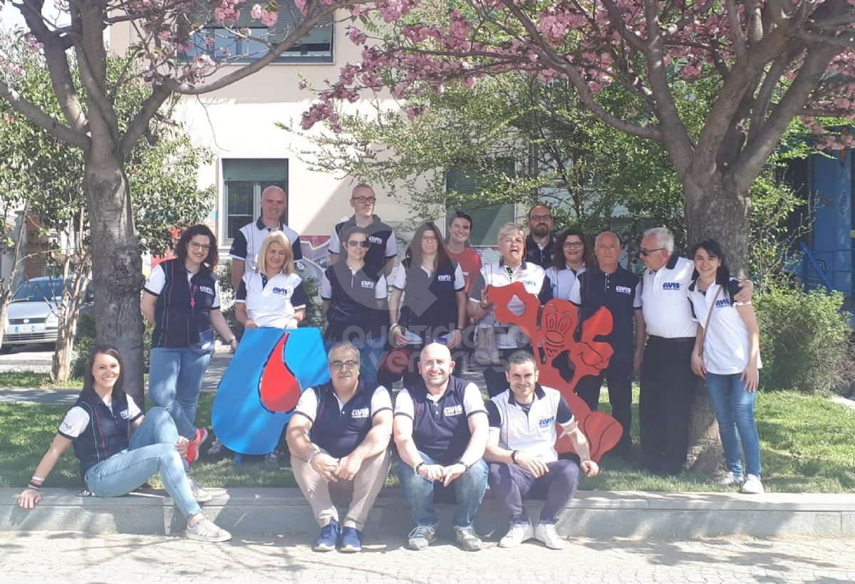 VENARIA - L'Avis dona alla Città un'area giochi in piazza Pettiti - FOTO