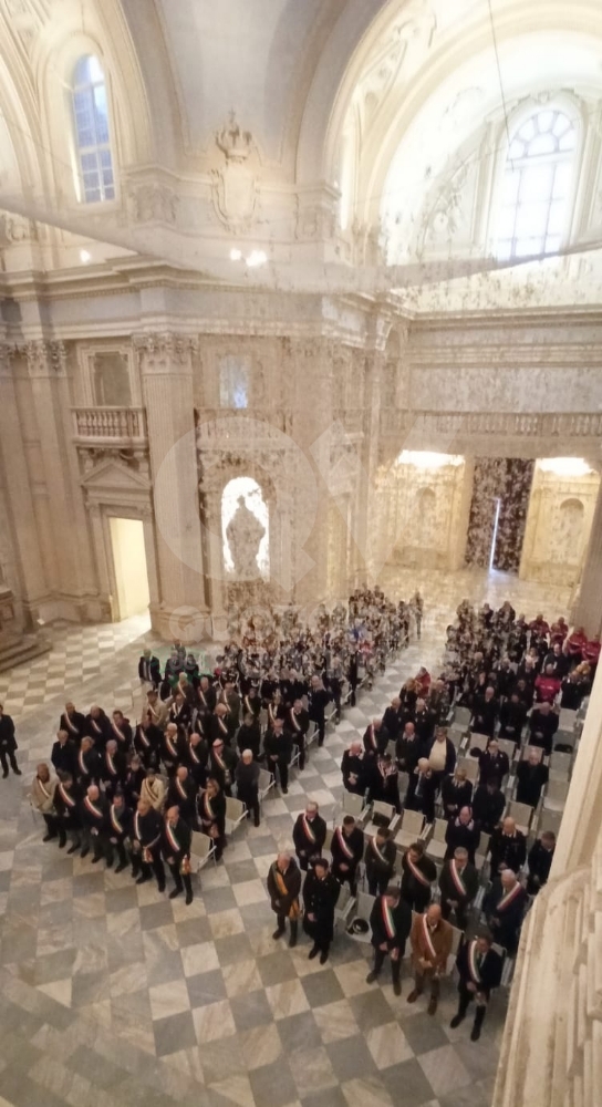 VENARIA - A Sant'Uberto celebrata la Virgo Fidelis, Patrona dell'Arma dei Carabinieri - FOTO