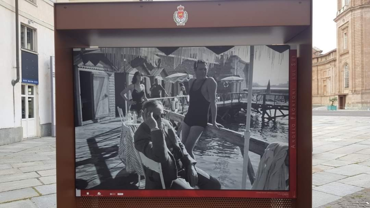 VENARIA - Con la mostra del «fotografo delle dive», la Reale si tuffa nella cultura cinematografica - FOTO