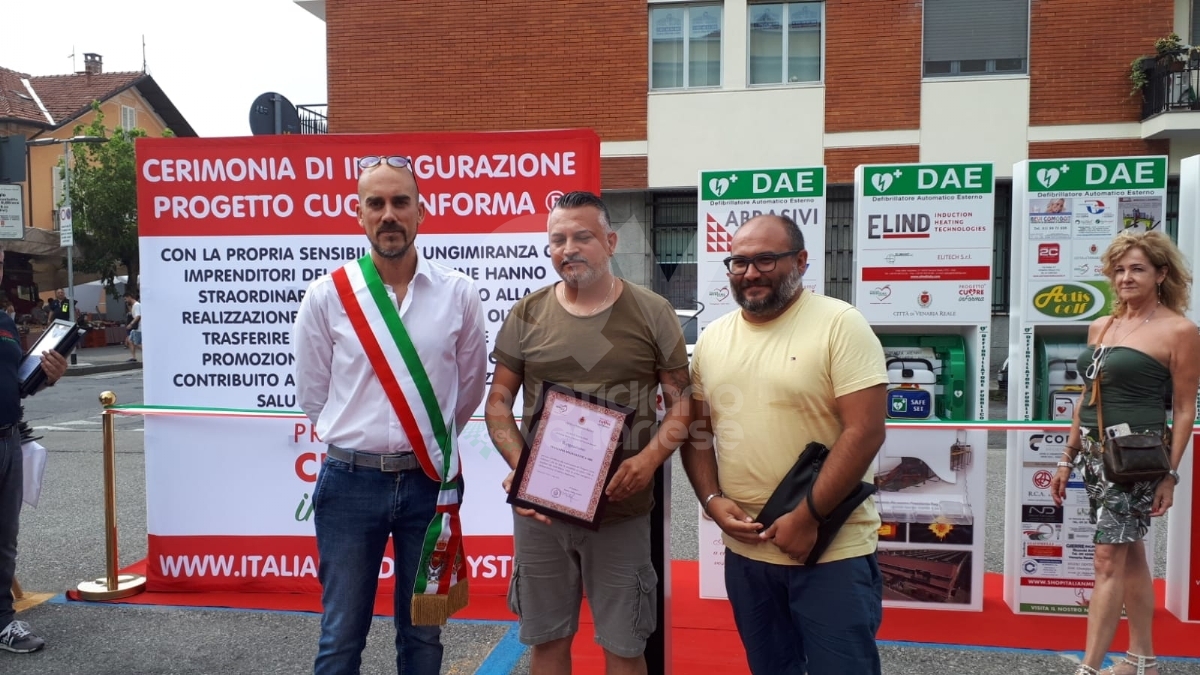 VENARIA - La Reale è sempre più cardioprotetta: altri 5 defibrillatori con il progetto «Cuore inForma» - FOTO