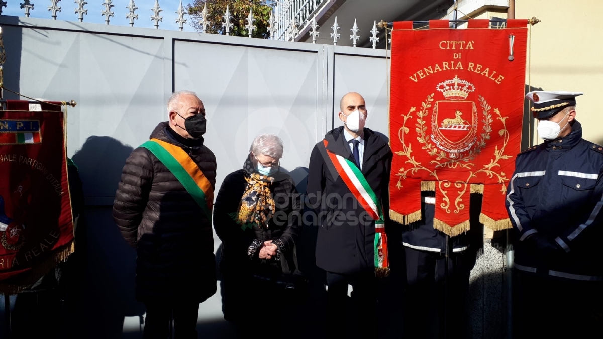 VENARIA - Giorno della Memoria: la Città ha reso omaggio alle vittime di rastrellamenti e deportazioni - FOTO