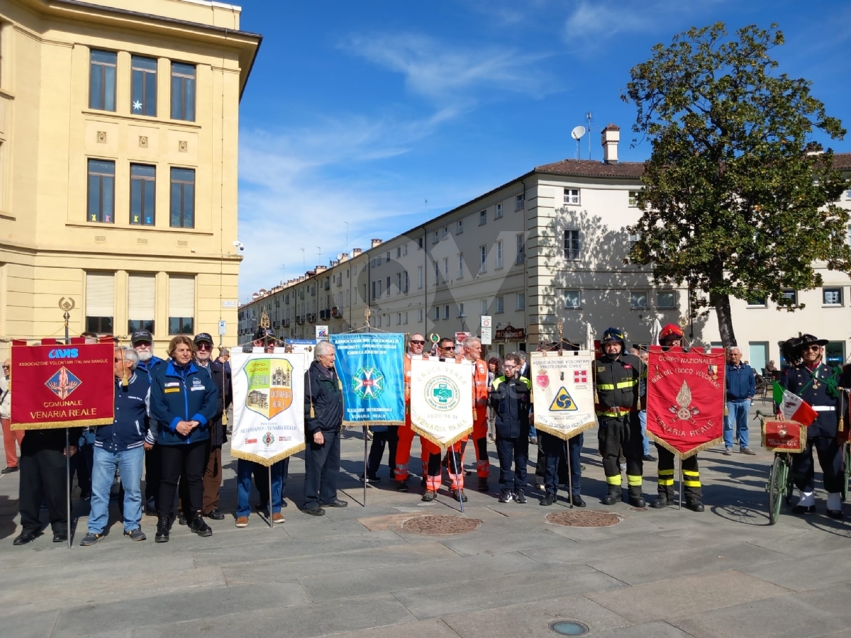 VENARIA - 25 APRILE: Bambini protagonisti alle celebrazioni per la Liberazione - FOTO