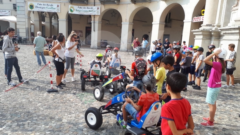 VENARIA - Va alla squadra del Polo Nord il «Mini Palio dei Borghi» - FOTO