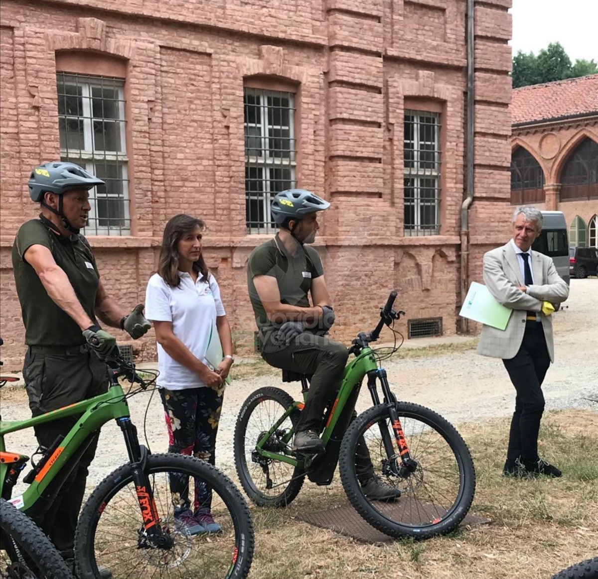 PARCO LA MANDRIA - Sei bici elettriche acquistate per gli spostamenti di guardiaparco e dipendenti
