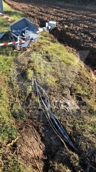 COLLEGNO - L'incidente porta via il velox in viale Certosa: zero multe ancora per poco...