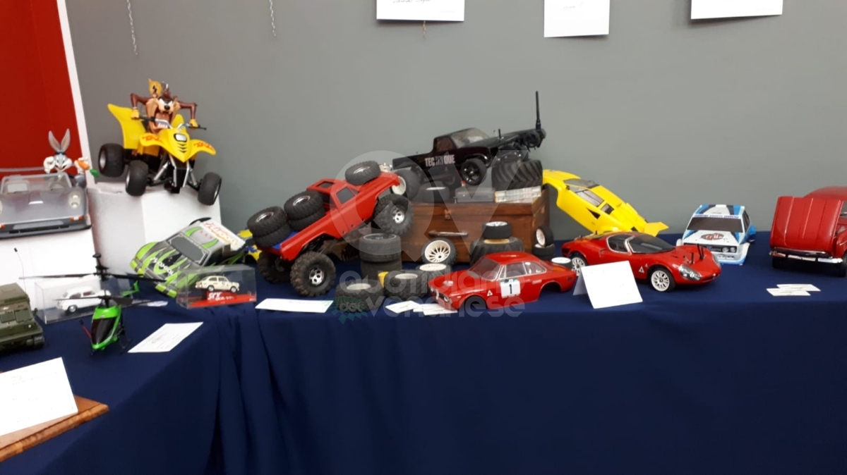 VENARIA - XXIX mostra di modellismo statico: il grande successo dei «296 Model» - FOTO