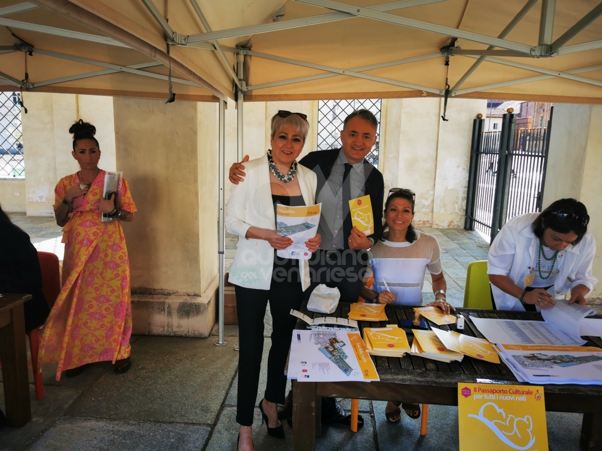 VENARIA-ALPIGNANO-BORGARO-CASELLE - 500 famiglie alla «Festa della Nascita» nei Giardini della Reggia - FOTO