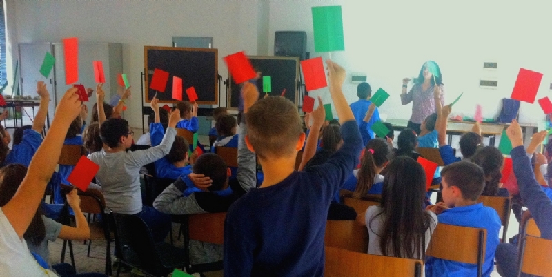 ZONA OVEST - L'impegno di Cidiu nelle scuole su differenziata e rispetto ambientale