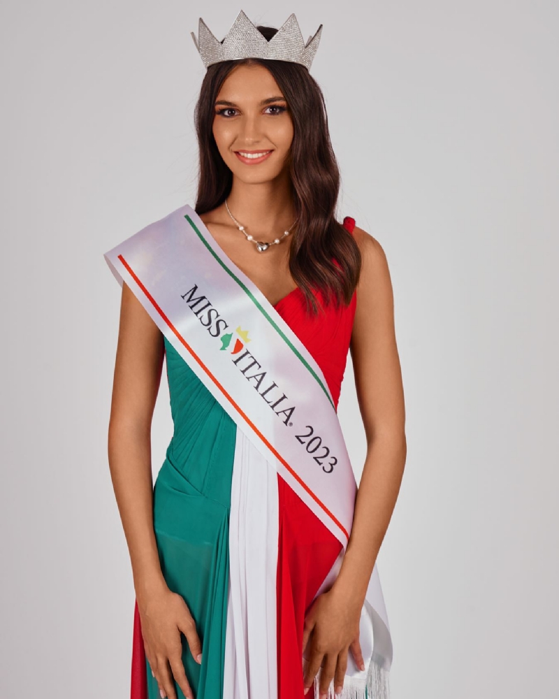 MISS ITALIA è Francesca Bergesio: aveva vinto la tappa di VENARIA lo scorso luglio - FOTO
