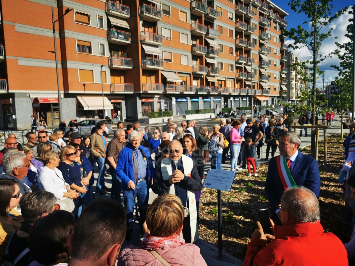BORGARO - Inaugurata via Lanzo: a breve nascerà piazza Vincenzo Barrea - FOTO