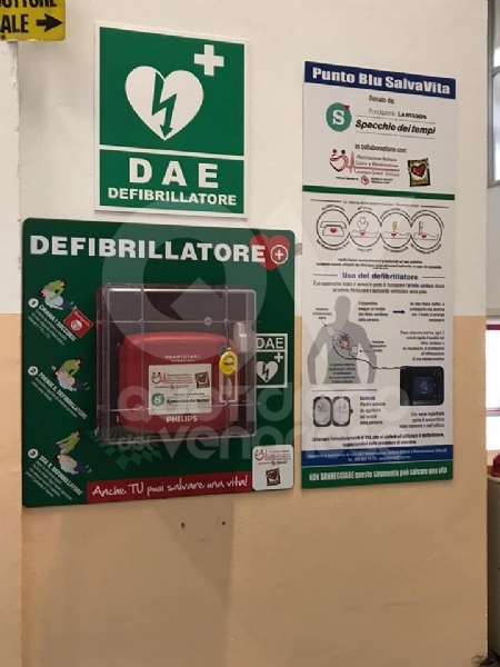 RIVOLI - Anche la scuola primaria Walt Disney è cardioprotetta - FOTO