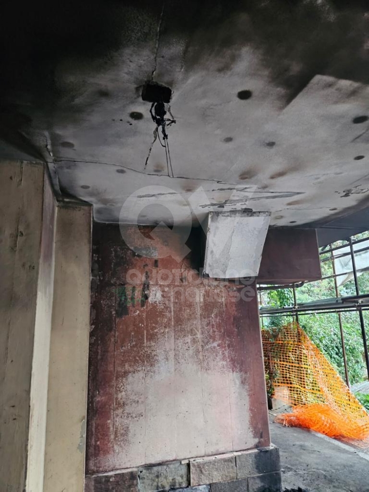 INCENDIO A VENARIA Nel cantiere Atc di via San Marchese: danni importanti - FOTO