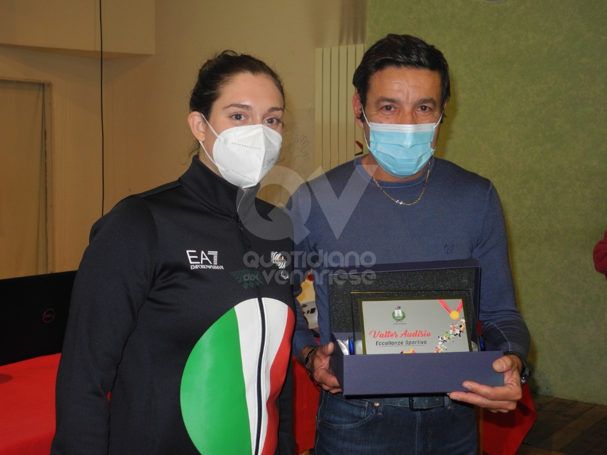 DRUENTO - Ecco le «Eccellenze sportive»: premiate da Mauro Berruto e Carlotta Gilli - FOTO