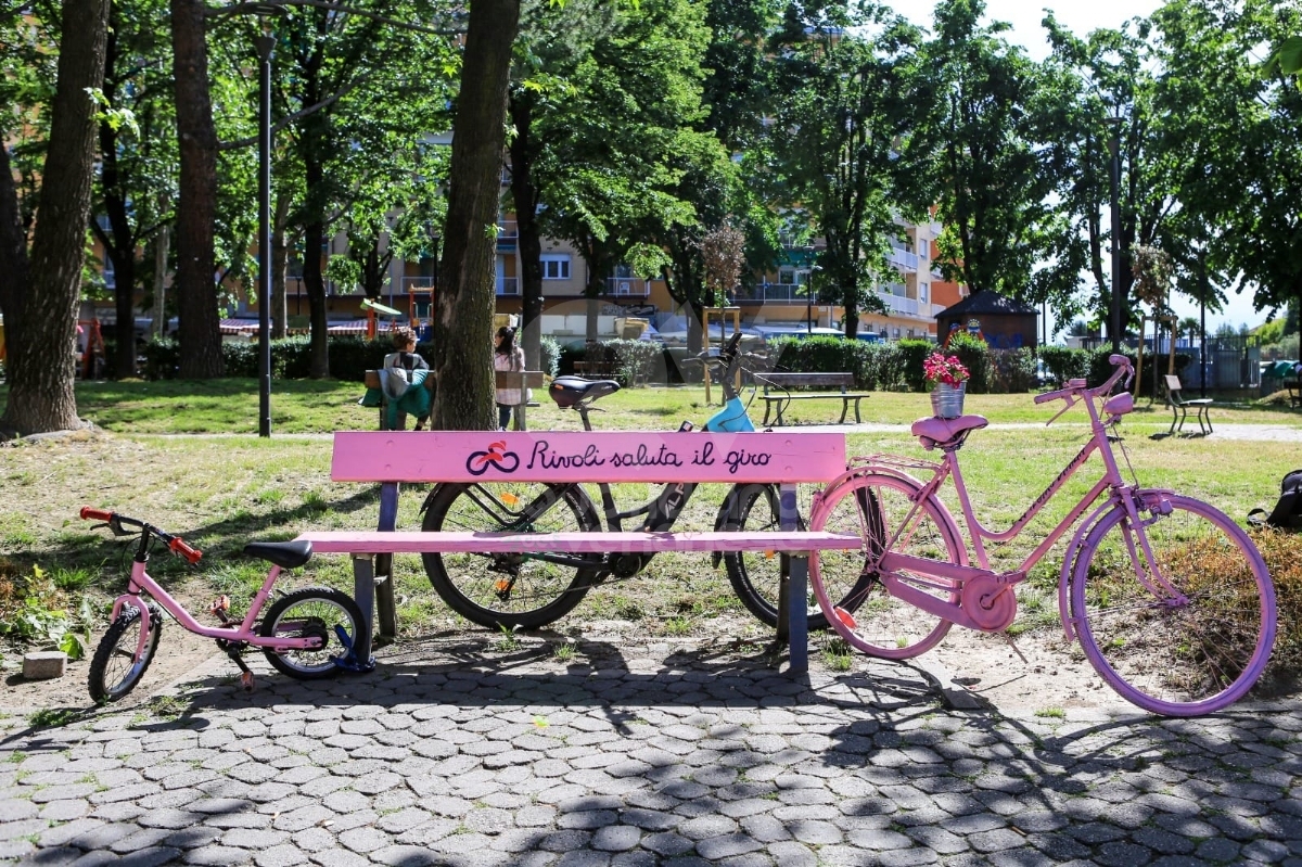 GIRO D'ITALIA A RIVOLI - Vince Denz: per la città una giornata indimenticabile - FOTO E VIDEO