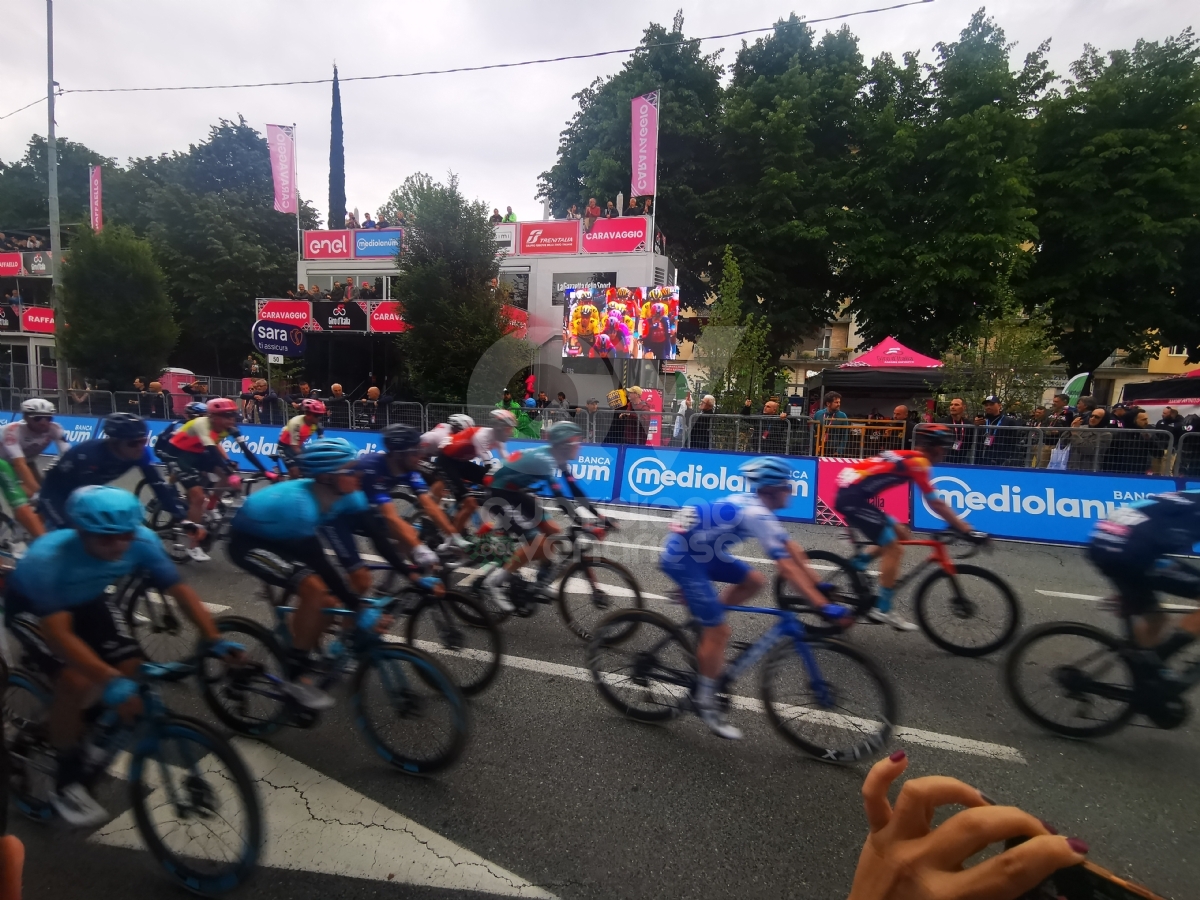 GIRO D'ITALIA A RIVOLI - Vince Denz: per la città una giornata indimenticabile - FOTO E VIDEO
