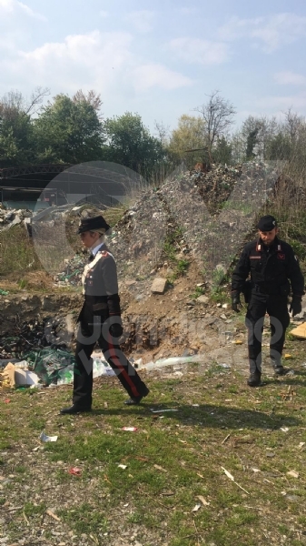 VENARIA-CASELLE - Discariche, bar e officine abusive: i carabinieri denunciano nove persone