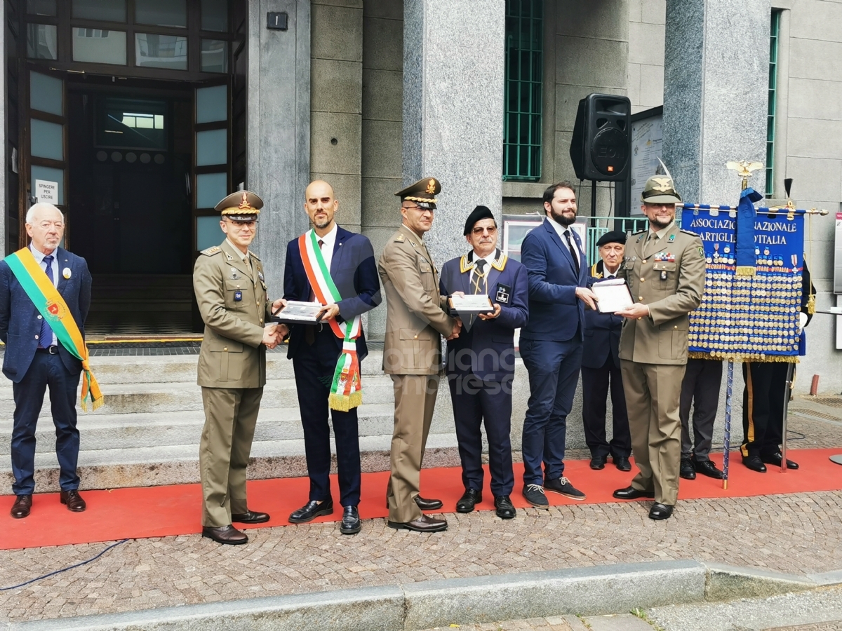 VENARIA - Cittadinanza onoraria all'Aves Toro: conferimento durante la Festa dell’Arma d’Artiglieria - FOTO