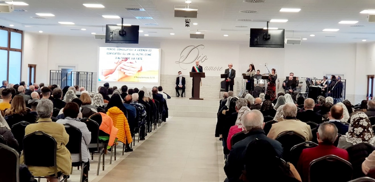 VENARIA - Inaugurata la nuova chiesa cristiana evangelica di via Paganini - FOTO