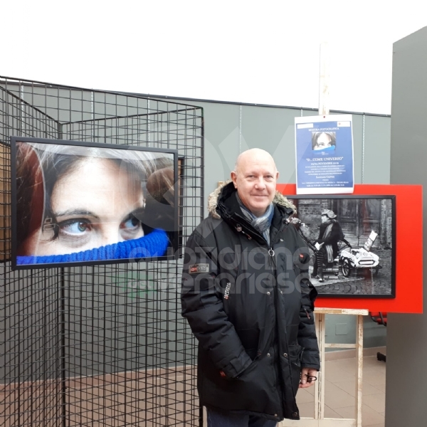 VENARIA - La pioggia non ha fermato le iniziative per la Giornata contro la violenza sulle donne