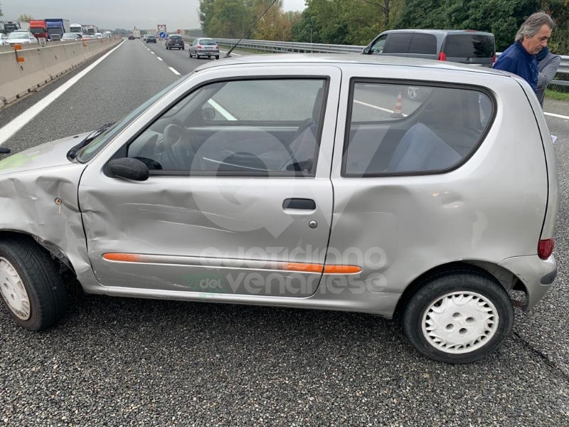 RIVOLI - Auto e cisterna si scontrano in tangenziale: mattinata di caos e disagi