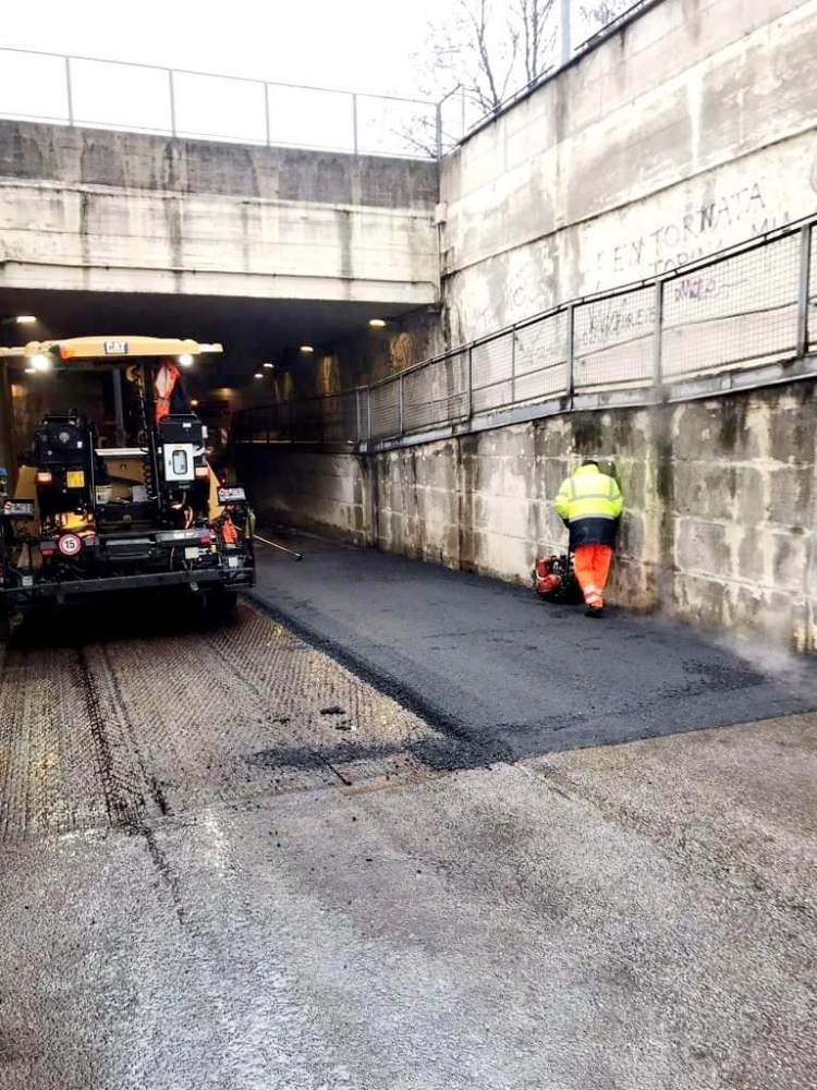 VENARIA - Con le asfaltature in corso Garibaldi e nel sottopasso Motrassino partiti i lavori in città