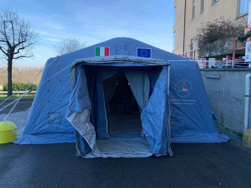 CORONAVIRUS - All'ospedale di Rivoli e al Polo Sanitario di Venaria arriva la tenda pre-triage