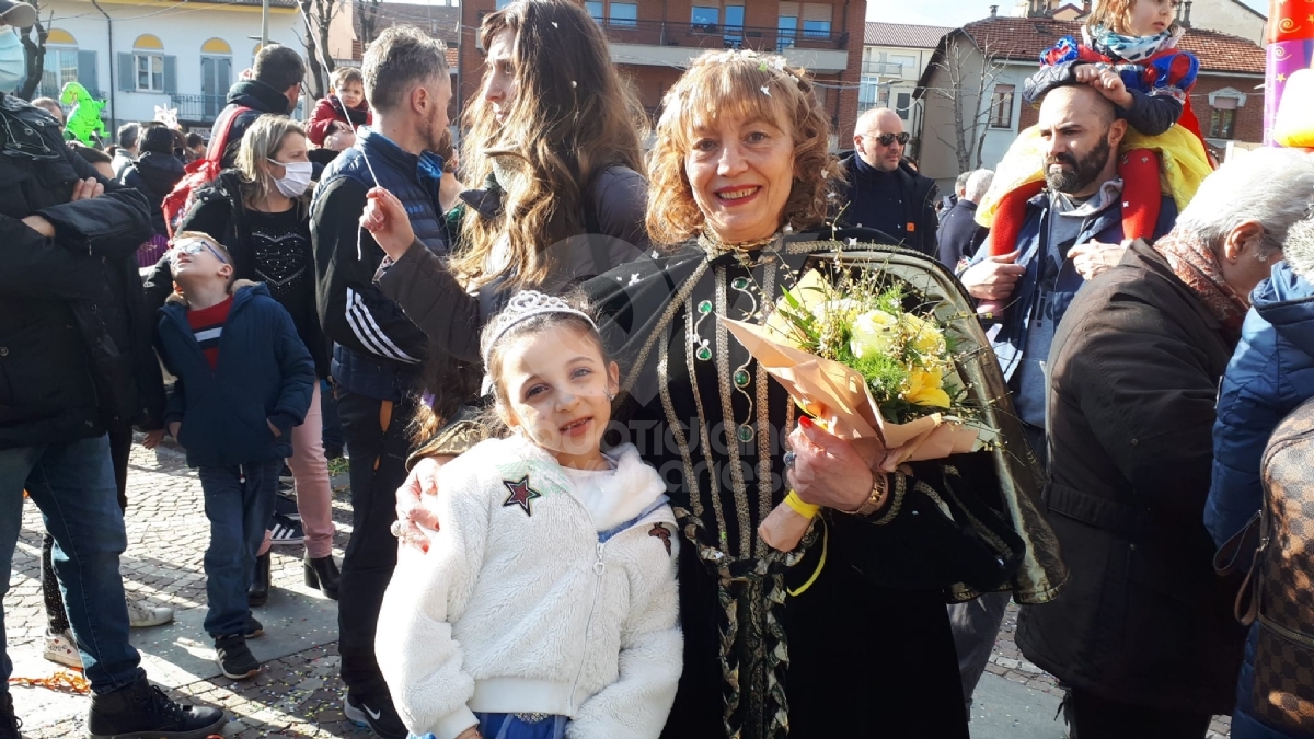 VENARIA - Colori, allegria, musica. Ma il Real Carnevale non dimentica l'Ucraina - FOTO