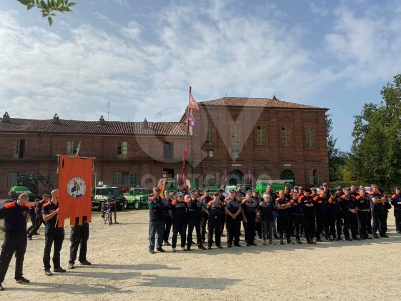 VENARIA - Festeggiati alla Mandria i 25 anni dell'Aib Piemonte, ricordando Airaudi e Bertrand